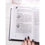 Мари Уоллес: Witch Таро. Колода Уэйта. Ведьмовское толкование карт и их глубинный смысл: Производитель АСТ