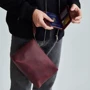 Подарочный набор INCARNE косметичка Муа + обложка на паспорт Amsterdam коричневый M: Тип Косметички