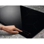 Варочная поверхность электрическая Electrolux CIL61443C: Расположение панели спереди
