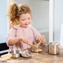 Набір кухонного посуду New Classic Toys (10640) фото 3