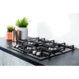 Варочная поверхность газовая Hotpoint-Ariston TQG 641 HA (WH) EE: Расположение панели спереди