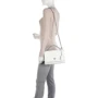 Жіноча сумка крос-боді Guess Helaina Xbody Flap біла (HWPG8403210-WHI): Застібка Магнитная