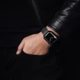 Аксесуар для Watch Switcheasy Carbon Fiber Band Black (MAW245035BK22) для Apple Watch 42/44/45/49mm фото 9