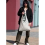 Женская сумка хобо Sambag HOBO M серый шёлк (53200030) фото 11