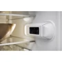 Холодильник Whirlpool W5 822EW: Объем морозильной камеры, л 111