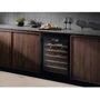Встраиваемый винный шкаф Electrolux EWUS052B5B: Количество отделений, шт 1