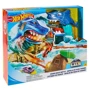 Игровой набор Hot Wheels Побег от акулы (FNB21)