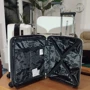 Чемодан Swissbrand Malden (L) White (SWB_LHMAL889L): Тип ручки Телескопическая ручка, Короткая ручка