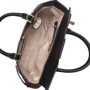 Женская сумка тоут Guess Bea Society Satchel черная (HWVB8132060-BLA): Тип ручки Со съемным ремнем, Плечевой ремень, С двумя ручками, Короткая ручка