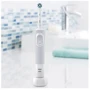 Зубная щетка Oral-B Vitality 100 EASY CLEAN D.100.413.1: Назначение взрослая
