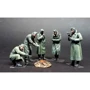 Сборная модель MiniArt Немецкие солдаты, зима 1941-42 г. (MA35218): Масштаб 1:35