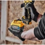 Шуруповерт DeWalt DCD800H2T: Тип патрона быстрозажимной