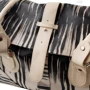 Женская сумка саквояж Laskara черно-белая (LK-10250-zebra): Тип ручки С двумя ручками, Длинная ручка