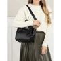 Женская сумка тоут GUESS ZED SMALL GIRLFRIEND CARRYALL черная (HWVB8683220-BLA): Стиль Повседневный (Casual)