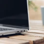 Moshi Ultra Slim Case iGlaze Stealth Clear (99MO124901) for MacBook Pro 16 2019: Совместимость MacBook Pro 16"