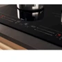 Варочная поверхность Whirlpool WF S5060 CPBF: Рабочая поверхность стеклокерамика