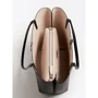 Женская сумка тоут Guess Alby Toggle Tote черная: Тип Сумки