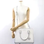 Женская сумка тоут Michael Kors белая (193599752785): Застежка Молния