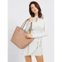 Женская сумка тоут Guess Alby Toggle Tote светло-коричневая (HWVG7455230-MCR): Фактура Матовая, Зернистая
