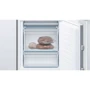 Встраиваемый холодильник Bosch KIV86VFF0: Объем морозильной камеры, л 76