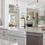 Смеситель для кухни Lefton Waterfall & Pull-Out Kitchen Faucet with Temperature Display-KF2209 Brushed Brass: Термостат Нет