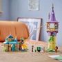 Конструктор LEGO Disney Princess Rapunzel's Tower & The Snuggly Duckling Башня Рапунцель и Уютный утенок (43241) фото 5
