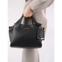 Женская сумка тоут GUESS ZED SMALL GIRLFRIEND CARRYALL черная (HWVB8683220-BLA): Страна производитель США