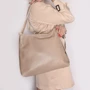 Женская сумка-мешок ARTiS Bags бежевая (1732140): Пол Женский