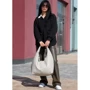 Женская сумка хобо Sambag HOBO L серый шёлк (53300030): Тип Сумки