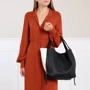Женская сумка-мешок Furla Grace M Hobo W/Zip Barvfgc черная (BARVFGCNVD000P1900): Фактура Матовая, Зернистая
