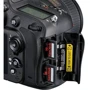 Nikon D610 Body: Тип матриці CMOS