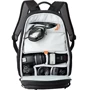 Lowepro Flipside Trek BP 450 AW (LP37016-PWW): Вместимость Профессиональная фотокамера с батарейным блоком с объективом в комплекте (например, Canon EOS 1D X M