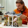 Конструктор LEGO Icons Музей Естественной Истории (10326) фото 11