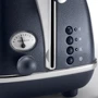 Тостер DeLonghi CTI 2103 BL: Материал корпуса металл