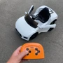 Електромобіль Kidsauto Audi R8 Spyder Style білий: Матеріал корпусу пластик