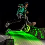 Самокат Neon Flash Зелений (N100798): Кількість коліс 2