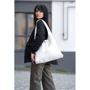 Женская сумка хобо Sambag M белая (53200008)