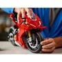 Конструктор LEGO Technic Мотоцикл Ducati Panigale V4 S 1603 деталі (42202) фото 9
