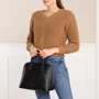 Жіноча сумка-купол Furla Code M Dome чорна (1055688): Тип ручки Плечовий ремінь, Зі знімним ременем, З двома ручками, Коротка ручка
