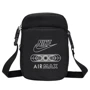 Сумка на плечо Nike Air Max Heritage Cross-Body FA23 1L черная Уни 10x18x3 см (FQ0234-010): Объем 1 л