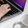 SwitchEasy Protective Case White (SMBP13059TW22) for MacBook Pro 13" 2016-2020 / Pro 13" M1 / Pro 13" M2: Тип чехла чехол-накладка