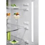 Холодильник Electrolux LNT7ME34G1: Керування електронне