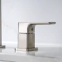 Смеситель для раковины Lefton Widespread 2-handle Bathroom Faucet with Temperature Display-BFWS2402 Brushed Nickel: Термостат Нет