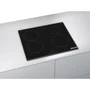 Варочная поверхность Bosch PIE631BB5E: Расположение панели спереди