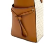 Женская сумка тоут Michael Kors бежевая (MK0634W): Страна производитель Камбоджа