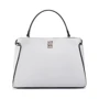 Женская сумка тоут Guess Uptown Chic белая (HWVG7301050-WHI): Тип ручки Со съемным ремнем, Плечевой ремень, Короткая ручка