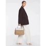 Жіноча сумка тоут GUESS LIGURIA SATCHEL бежева (HWWB8696060-STO): Тип ручки Со съемным ремнем, Плечевой ремень, С двумя ручками, Короткая ручка