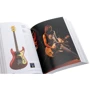 Terry Burrows: 1001, Guitars to Dream of Playing Before You Die: Кількість сторінок 960
