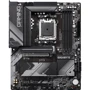 GIGABYTE B650 GAMING X
