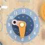 Дерев'яний календар Viga Toys PolarB з годинником, англійською мовою (44056): Призначення іграшки Развитие речи, Развитие памяти, Развитие внимания, Мелкая моторика, Любознательность
